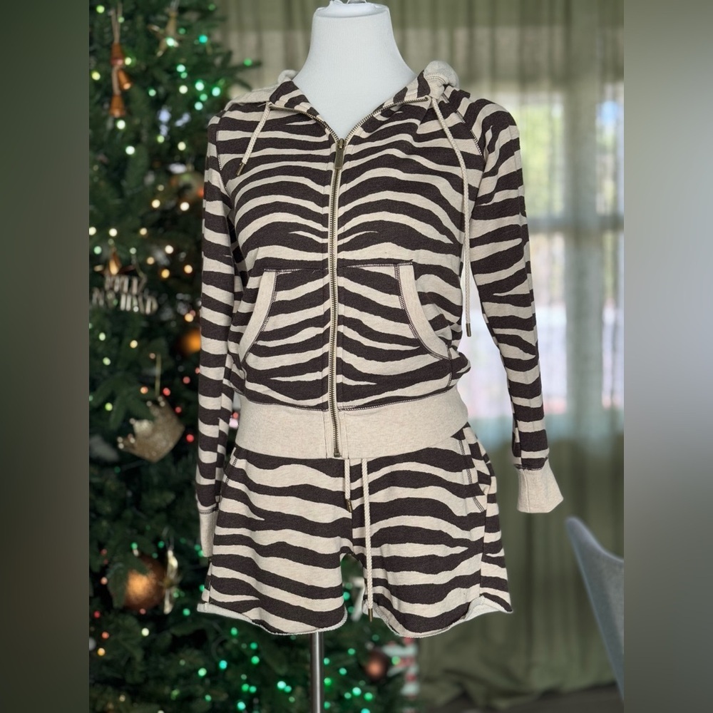 Michael Kors Chocolate Zebra Print Hoodie and Shorts Set XS